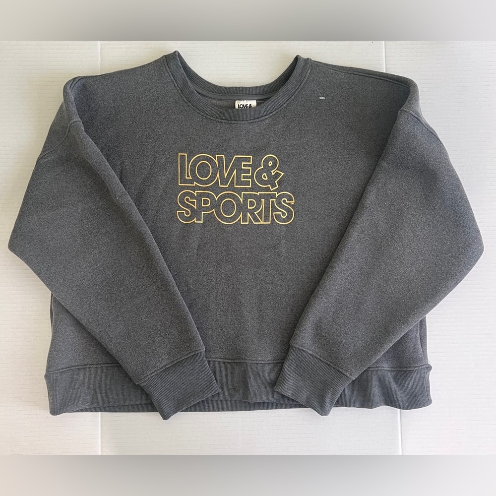 Love & Sports Women's Gray Sweatshirt